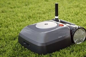 Анонс бета-версії iRobot Terra – нового робота-газонокосарки від американського бренду